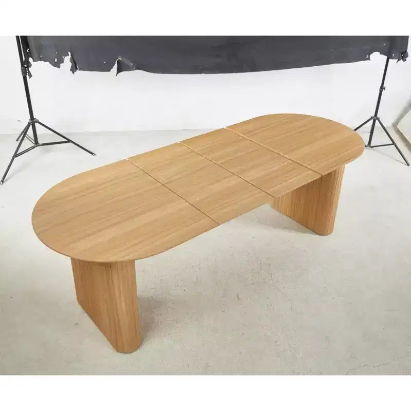 Tavolo da Pranzo Allungabile con Piano in MDF e Gambe in Metallo – Tavolo Moderno Espandibile