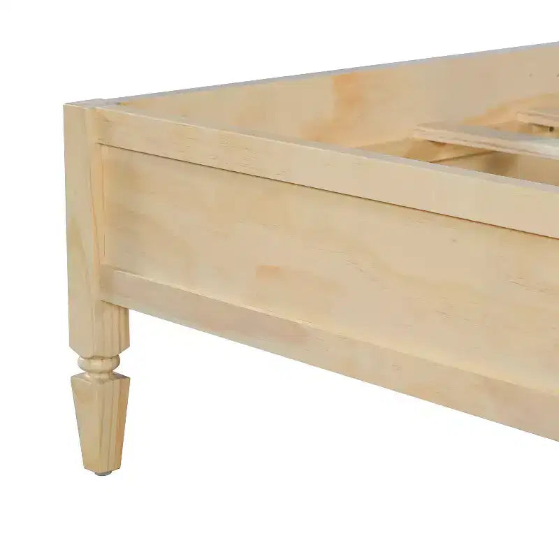 Struttura letto moderna in legno con testiera a pannelli – Queen e King