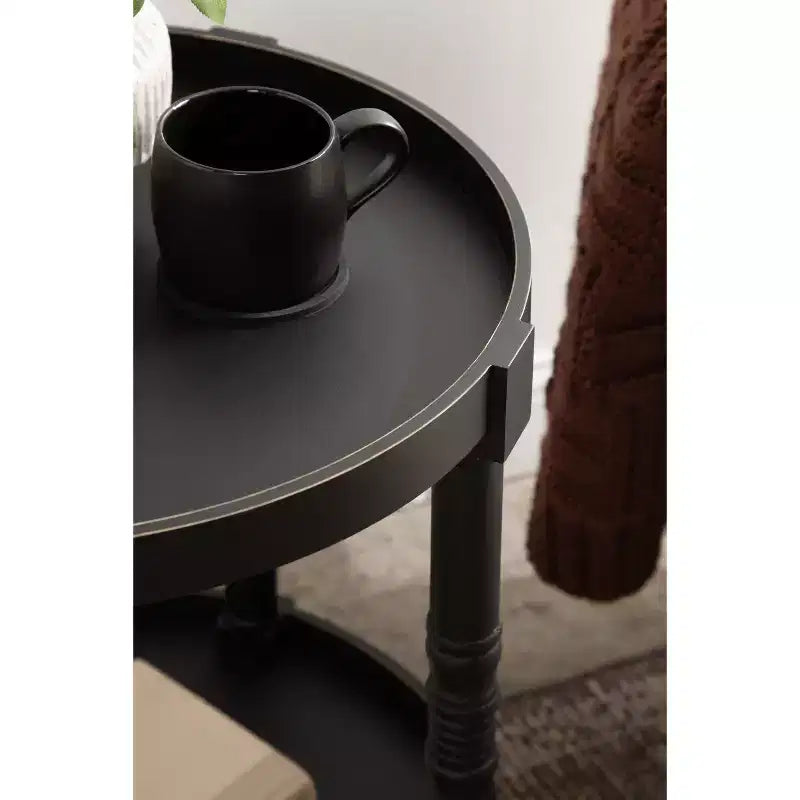 Tavolino rotondo in legno con ripiano inferiore – Tavolino d'appoggio compatto